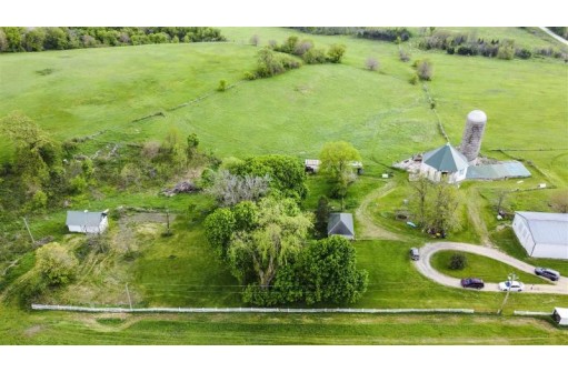 8815 County Road G, Mount Horeb, WI 53572