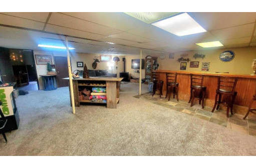 816 Pleasant St, Mineral Point, WI 53565