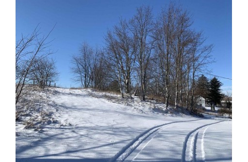 N6738 County Road J, Monticello, WI 53570