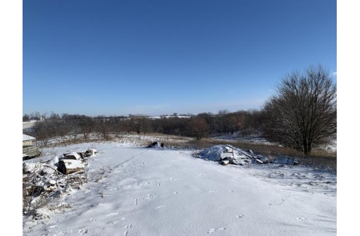 N6738 County Road J, Monticello, WI 53570