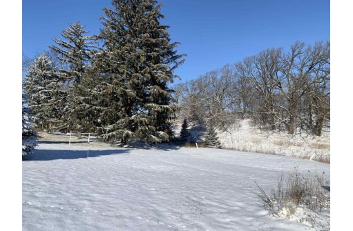 N6738 County Road J, Monticello, WI 53570