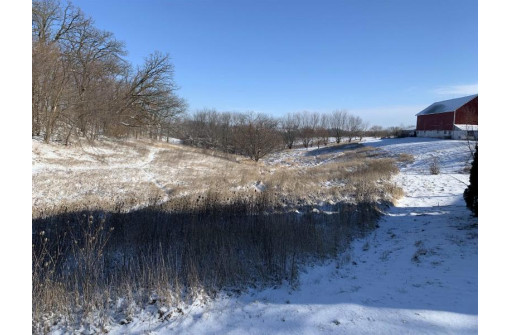 N6738 County Road J, Monticello, WI 53570