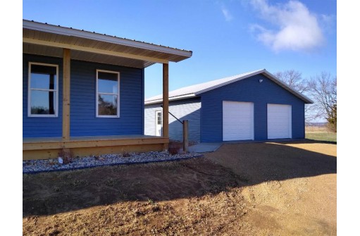 W2085 Lakeview Dr, Montello, WI 53949