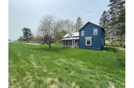 S2259 County Road A, Baraboo, WI 53913