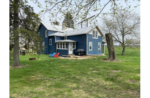 S2259 County Road A, Baraboo, WI 53913