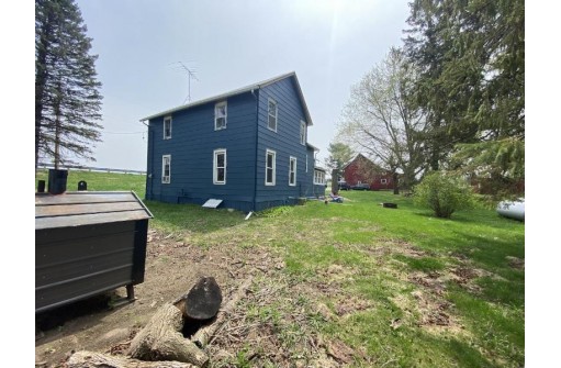 S2259 County Road A, Baraboo, WI 53913