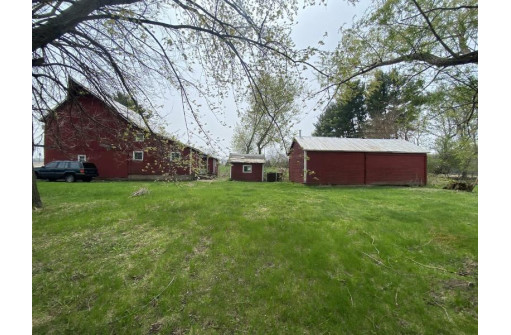 S2259 County Road A, Baraboo, WI 53913