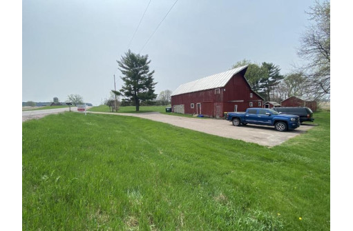 S2259 County Road A, Baraboo, WI 53913