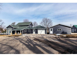 226 S Sidney St Shullsburg, WI 53586