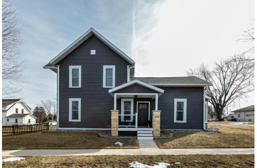 226 S Sidney St, Shullsburg, WI 53586