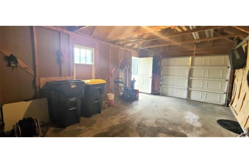 330 W Milwaukee St, Tomah, WI 54660