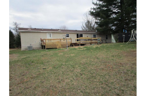 386 Ember Ct, Oxford, WI 53952