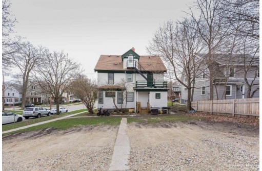 1702 Madison St, Madison, WI 53711