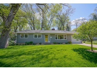 445 Woodside Terr Madison, WI 53711