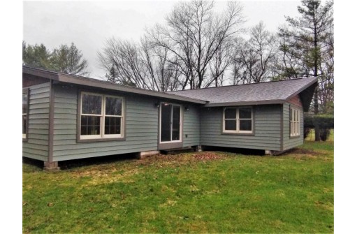 W7096 Puckaway Rd, Markesan, WI 53946