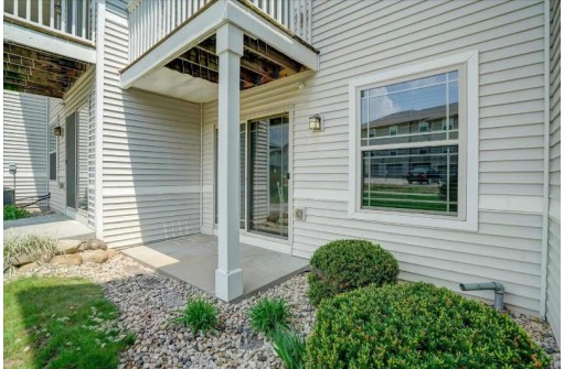 2832 Pleasant View Rd #101, Middleton, WI 53562