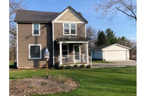 N6138 N Lawson Dr, Green Lake, WI 54941