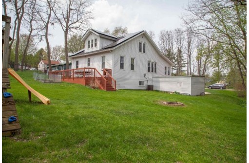 313 E Jewett St, Dodgeville, WI 53533