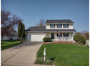 680 N Heatherstone Dr Sun Prairie, WI 53590