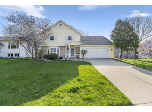 7953 W Oakbrook Cir Madison, WI 53717