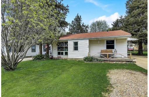 848 Ridgewood Way, Madison, WI 53713