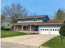 512 Woodview Ln, Dodgeville, WI 53533