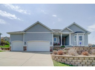 604 Boulder Tr Waunakee, WI 53597