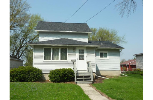 306 Rounsville St, Waupun, WI 53963-1537