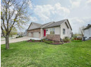 209 W Gonstead Rd, Mount Horeb, WI 53572