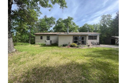 976 Blackhawk Ct, Hancock, WI 54943