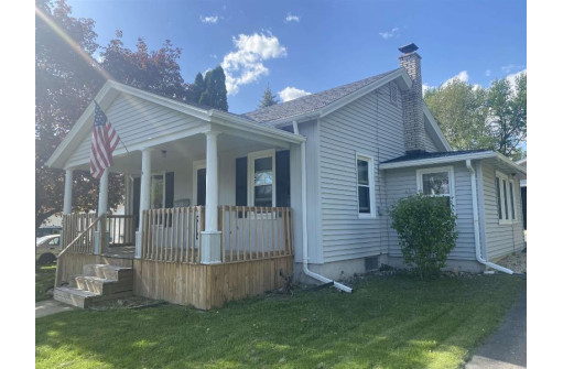 428 Eagle St, Ripon, WI 54971