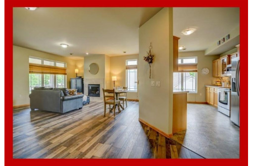 117 Carriage Way, DeForest, WI 53532