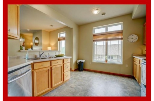 117 Carriage Way, DeForest, WI 53532