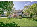 6630 Parkway Dr, Sun Prairie, WI 53590