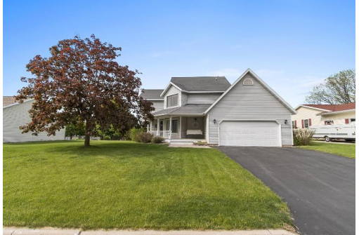 118 Vilas Hibbard Pky, Lodi, WI 53555