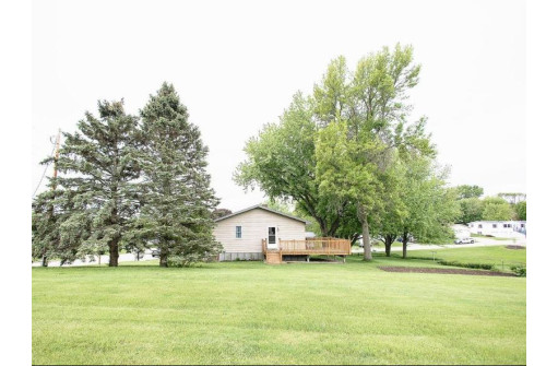 1006 N Johns St, Dodgeville, WI 53533