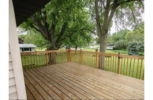 1006 N Johns St, Dodgeville, WI 53533