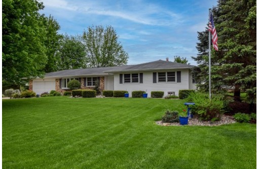 3155 Giehler Dr, Stoughton, WI 53589