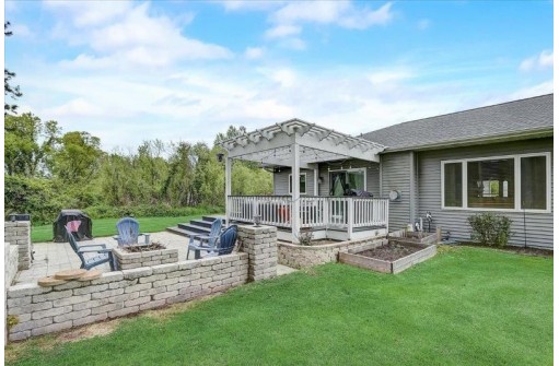 2606 Dorn Dr, Portage, WI 53901