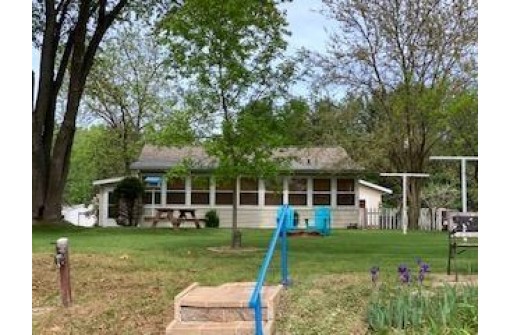 W10973 Big Slough Rd, Portage, WI 53901