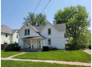 813 9th St Beloit, WI 53511