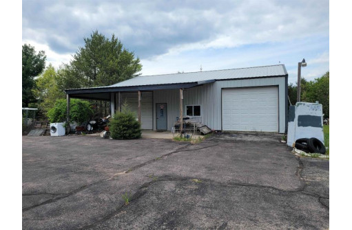 1080 Edgewood Dr, Adams, WI 53910