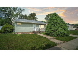 1740 Cleveland St Beloit, WI 53511