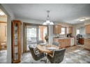 1295 Grandview Ct, Sun Prairie, WI 53590