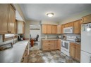 1295 Grandview Ct, Sun Prairie, WI 53590