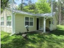 405 S Archer Ln, Hancock, WI 54943