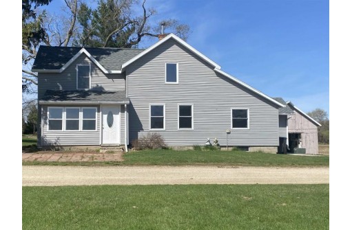 7641 Grinde Rd, DeForest, WI 53532