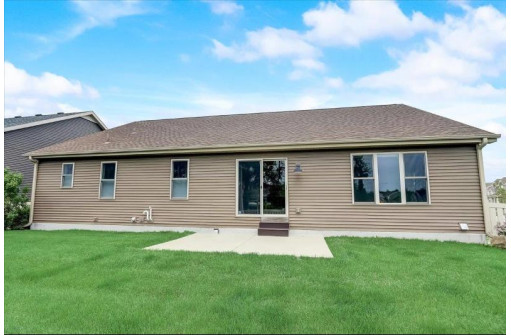 10201 Shady Birch Tr, Verona, WI 53593