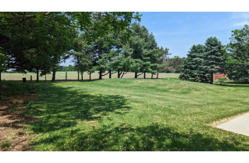 6140 W County Road A, Janesville, WI 53548-8619