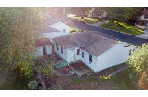 417 Wilson St, Sun Prairie, WI 53590